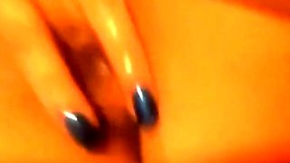 18yo Latina Babe Takes Naked Selfie While Fingering