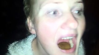 Cute blonde amateur webcam teen masturbating