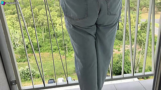 Crushed Left Testicle! She Stomps His Testicles on the Board! Fuck You Ugly Genitals - Dave Moon - Mia - Bbusting (ballbusting)