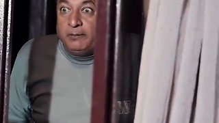 लफंगे ने दबाए मालकिन