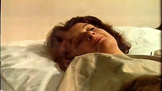 Brunette amateur blowjob and cock riding to earn some cash