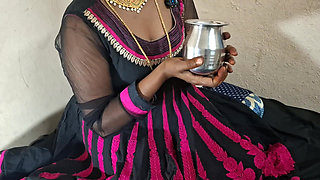 Indian Milk Man fucks Tamil newly married women