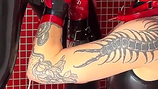 Sloppy BJ Fun in the Shower