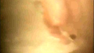 stepmom fingers in bath (Peeping through keyhole)