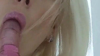 Polish Blonde with Bubble Butt Fucks Herself to Orgasm