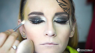 Adelle Unicorn - Cosplay VR Content Backstages