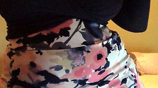 Masturbating on Webcam Free MILF Porn Video