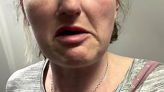 Rachel Wriggler Takes You on a Tour of Her Sexy Unique Body on Her Sexcation to N.america to Fuck Fat Men!