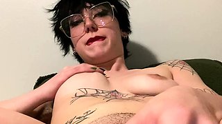 Amateur double toy masturbation