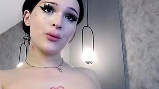 Hot Brunette Girlfriend POV Blowjob