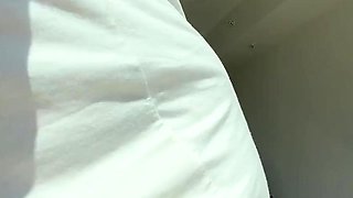 Amateur brunette ariana marie solo toying