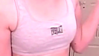 This Is How This Gal Prepares Herself to Masturbate with a Giant Dildo