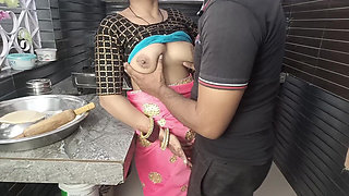 Hot Desi Beauty Full Bhabhi Enjoying Sex in Kitchen.