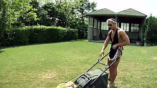 Shalina Devine and Mugur - Euro brunette, petite natural pussy creampie fuck outdoor