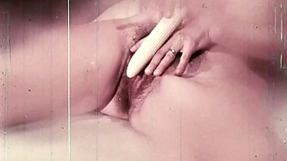Amateur threesome with skinny brunette