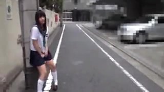 02176,Beautiful woman's lewd appearance