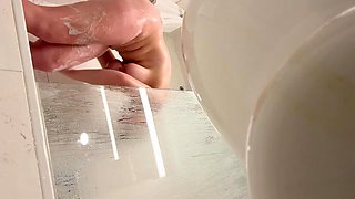 Blonde Babe Showers on cam (fake) Pt 1.