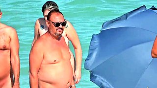 Shameless amateur fisted on a public beach