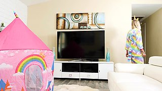 Family Strokes-Caught My StepBrother