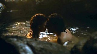 Game of Thrones sex scene with Jon Snow and Ygritte