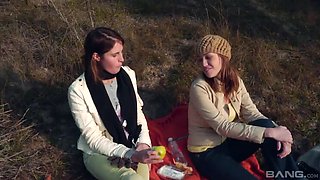 Big-tit Lesbians Audrey Rose and Kara Price's Outdoor Strap-On Play