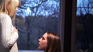 Blonde and brunette lesbian teen belles misbehave