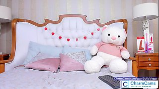SofiaVegga Free erotic chat at CharmCams