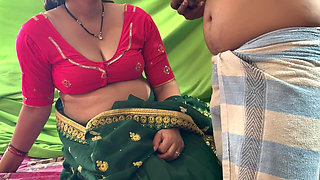 Indian Bhabhi Fucked in Saree by Devar