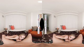 Pornstar dirt with heavenly Blake Blossom from Naughty America