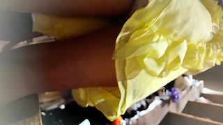 名カメラマンがショッピングモールにいる若