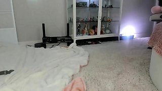 Love Chat Big Boobs Brunette Masturbating For Cam