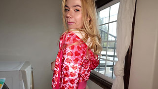 Amateur POV toilet sex with young Angelica Coralvine