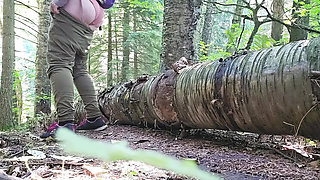 Nerdy Faery Hiker Peeing in Forest - Amateur Outdoor Voyeur HD