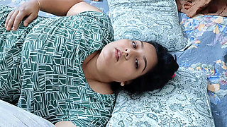 Morjenabb_My beautiful wife was lying down, I woke her up and fucked her vagina with my finger.