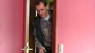 Cute Teen 18+ Is Pleasing Big And Hard Cock