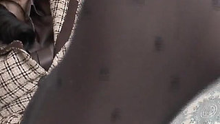 Foot Nose Fucking in the Afternoon! Shoot Your Cum Into the Milking Cup! Lady Victoria Valente