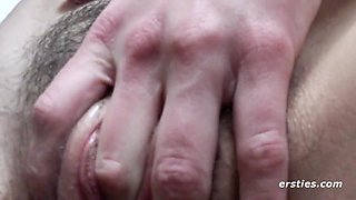 Luna and Flora hot lesbian porn story