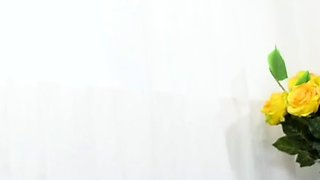 Skinny girl took cum in her pussy and gave the ass very