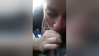 Today Exclusive- Sexy Arab Girl Blowjob In Car