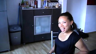 Kim Holland - Antilliaanse Naomi Zorgt Voor Knallend Geile