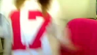 Webcam Girl Pleasures Herself