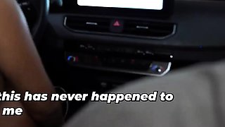 MILF with huge bum juggles on BBC in car - bi-racial