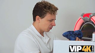 Milf with a Big Ass and a nasty fetish