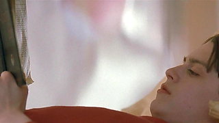 Amanda Peet - ''Igby Goes Down'' 02