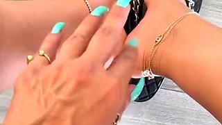 Masturbating amateur cums after solo fun