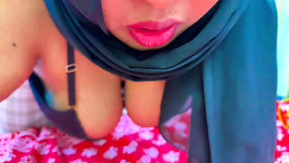 Big Ass Hot Maid Ironing Her Bra Panty & Dress Then I See Her Fat Ass & Big Boobs & Start Masturbat