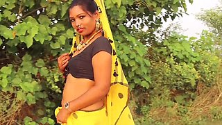 Curvy desi girl gets naughty and let’s loose her big ass