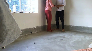 College Ki Tiffin Time Me Students Ne Chupke Se Viral Chudai