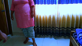 Hot Pakistani 18+ Teen College Student Want Fuck From Her Boyfriend's Best Friend